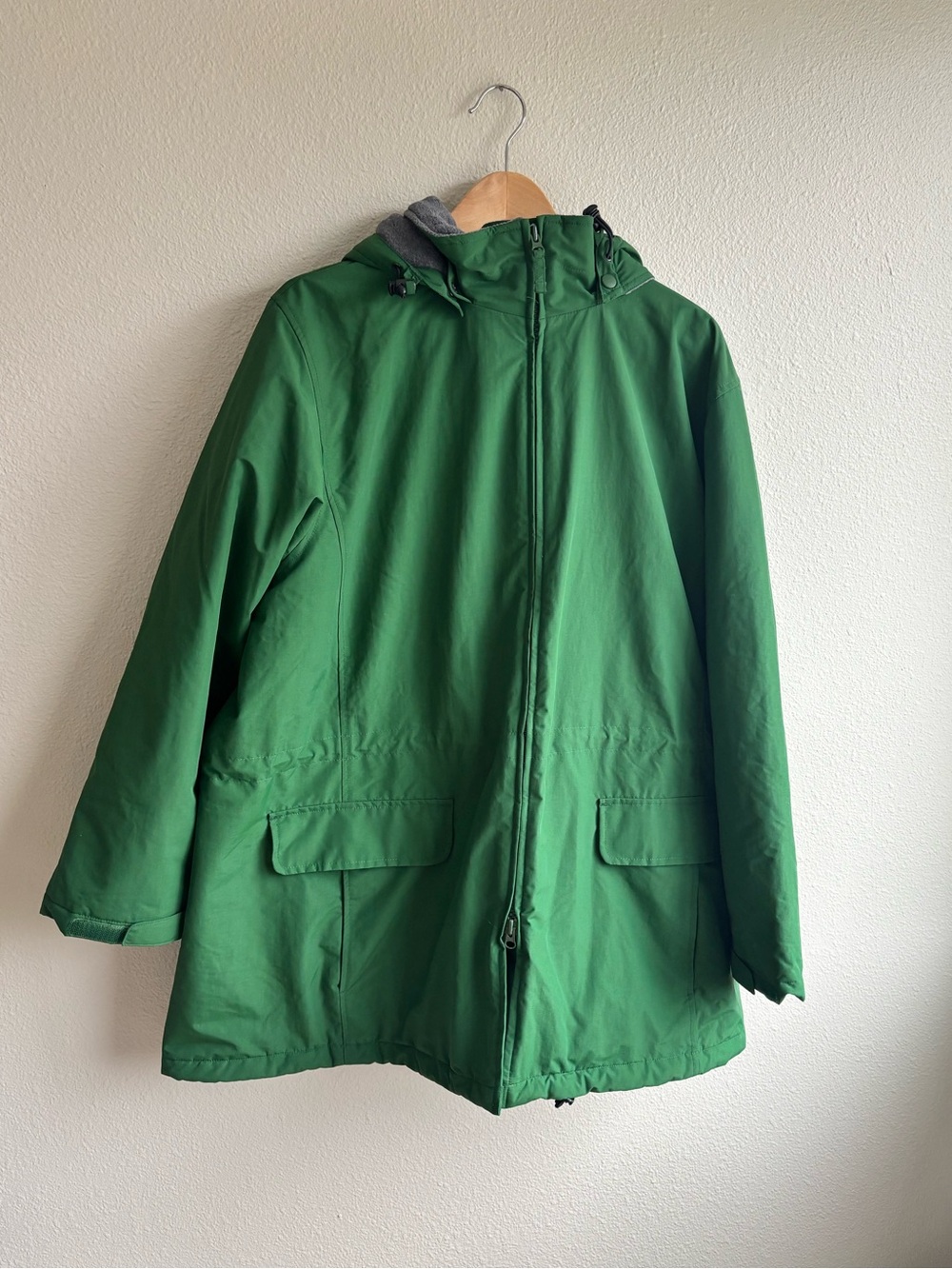 Woman’s Green Hooded Parka Jacket